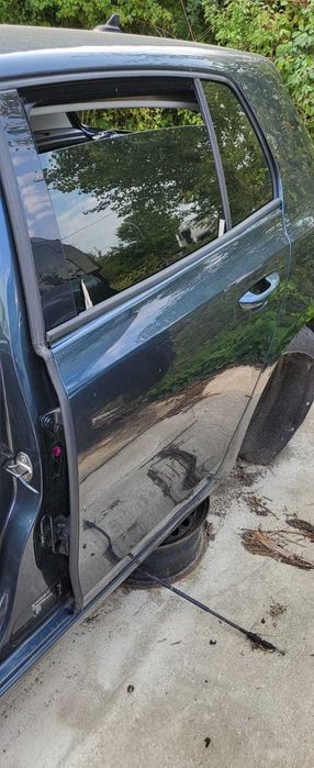 Usa Stanga Spate VW Golf 6 cod LC5F