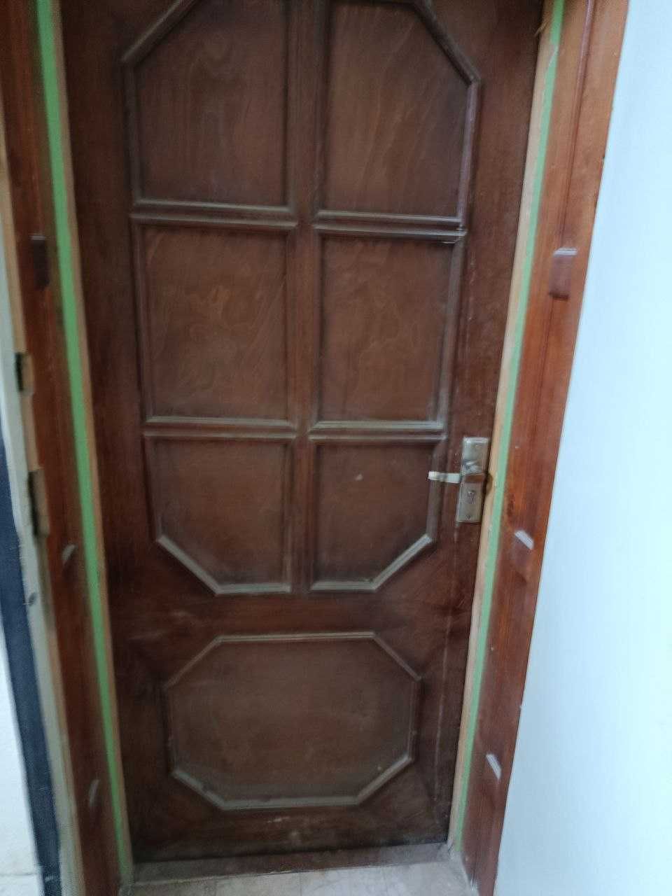 Срочно продаю Двери б.у.