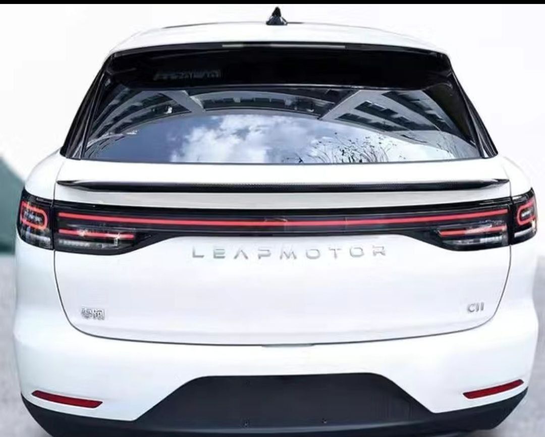 Leapmotor C11 va C01 qora va karbon spoyler | Чёрный и карбон спойдер