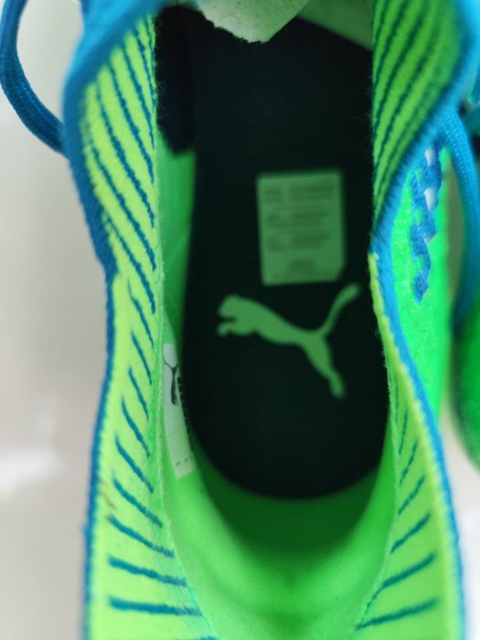 Ghete fotbal crampoane Puma originale 44