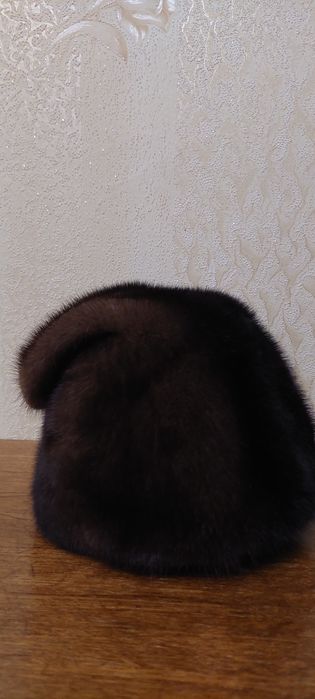 Продам норковую шапку