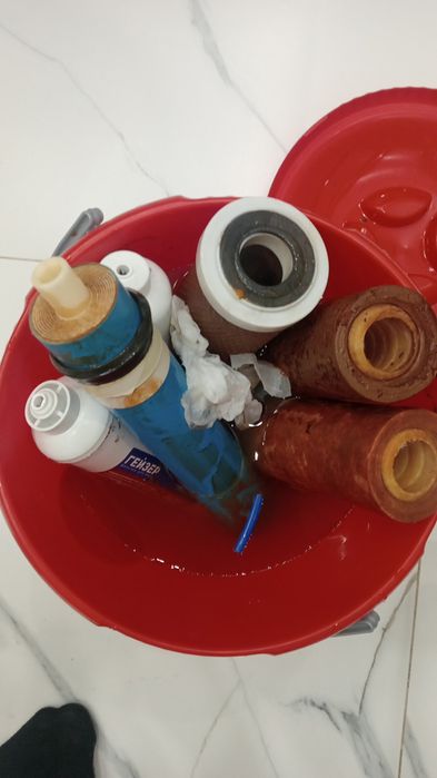 Замена картриджей для фильтра обратного осмоса