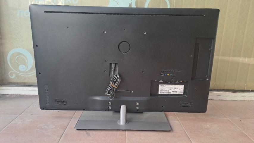 PHILIPS SMART ТВ , 40инча/102см/НЕТ,HDMI,USB-400лв