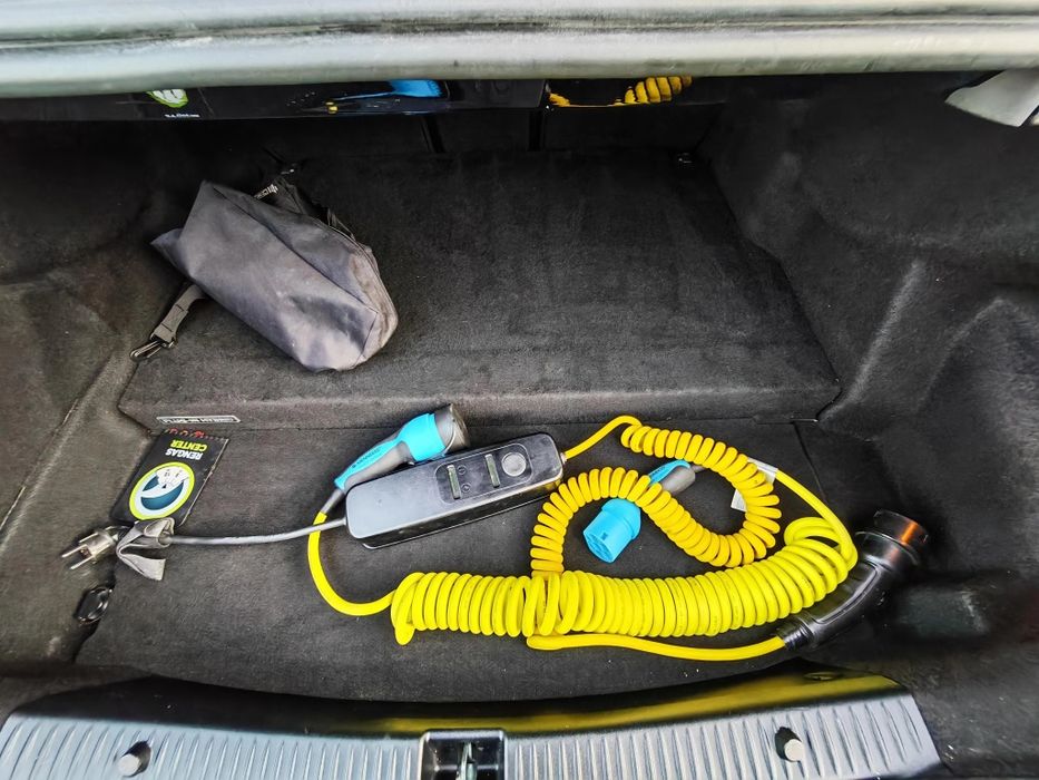 Mercedes-Benz C 350e Plug-in Hybrid | 279 CP| An 2016 | EURO 6