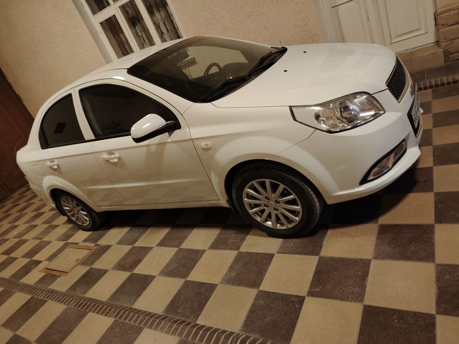 Nexia 3  3-pozitsiya 2019-yil kraska 30% Dvigatel Avtomat navarot bor