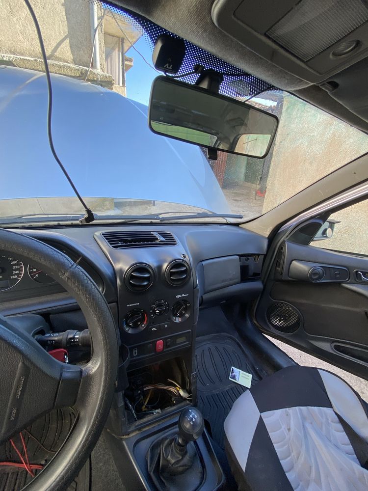 Продавам alfa romeo 147 1.9jtd на части