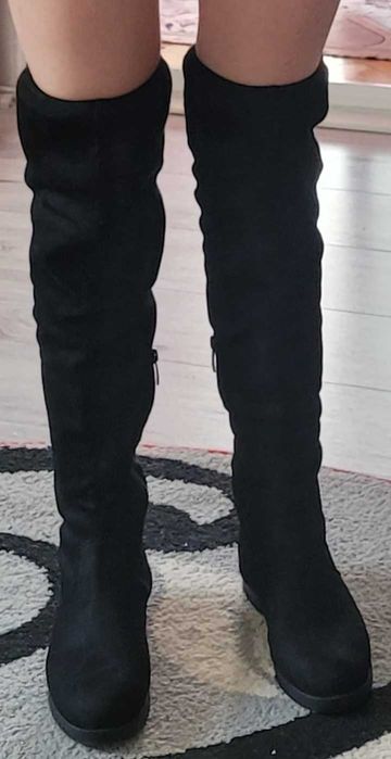 Cizme negre primavara vara