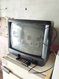 Телевизор Daewoo с пультом