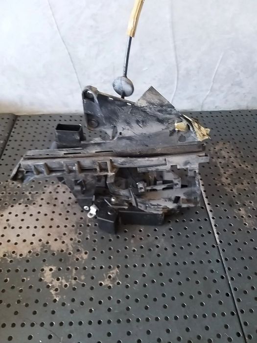 Broasca usa stanga spate ford kuga 1 8v4as26413ga