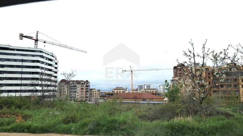 Продава се Тристаен апартамент в Варна, Възраждане 4 - 93 кв.м за 1398 €/кв.м - Снимка #10