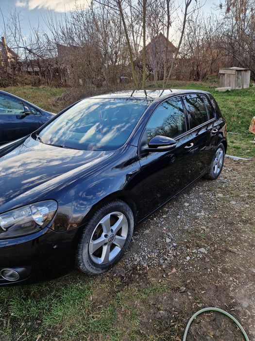 Vând volkswagen golf 6