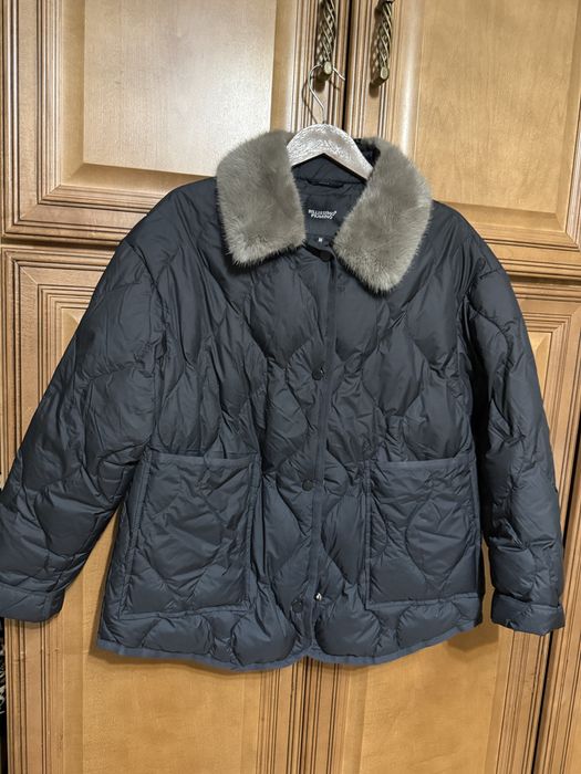 Продам зимнюю Куртку