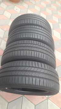 Vand 4 anvelope de vara 205 55 r16 MICHELIN foarte bune