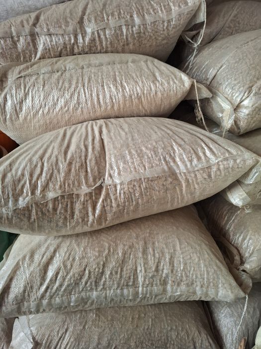 Продавам дървесни пелети 400лв за тон