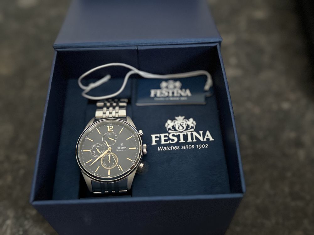 Ceas Festina.