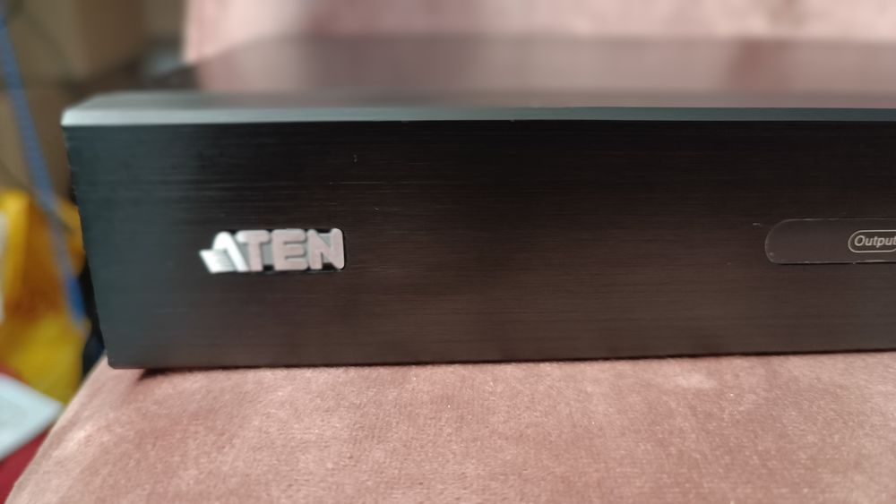 Splitter HDMI ATEN cu 8 porturi VS0108HA