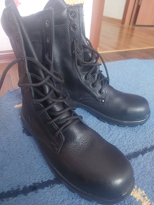 Продам берцы  НОВЫЕ