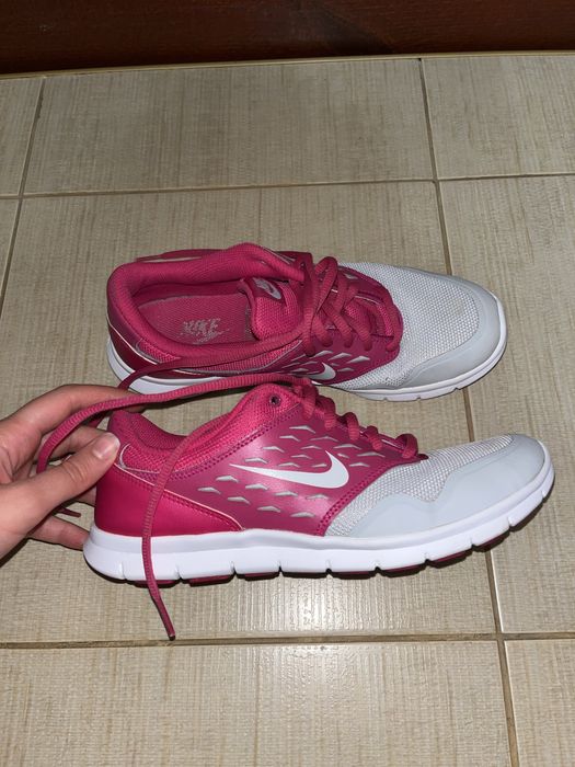 Маратонки Nike -38.5