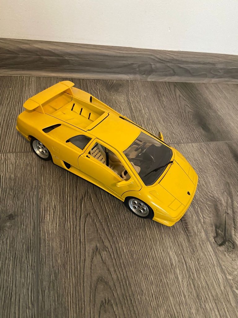 Метална количка Lamborghini Diablo 1:18