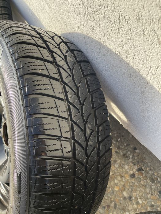 Anvelope iarna cu jante tabla