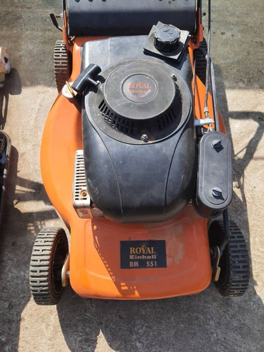 Reparatii drujbe,masini de tuns,motocultoare,scutere,atv