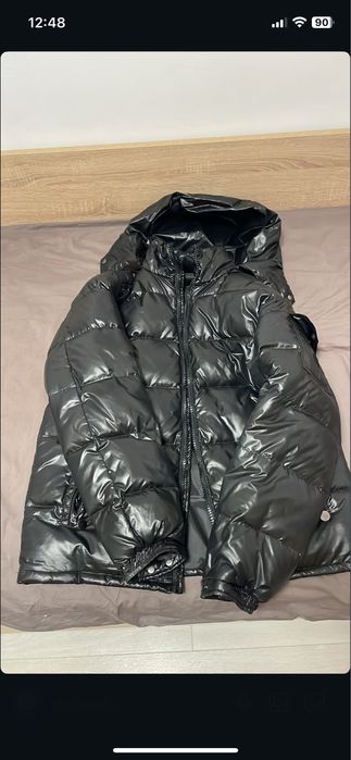 Geaca lucioasa non brand