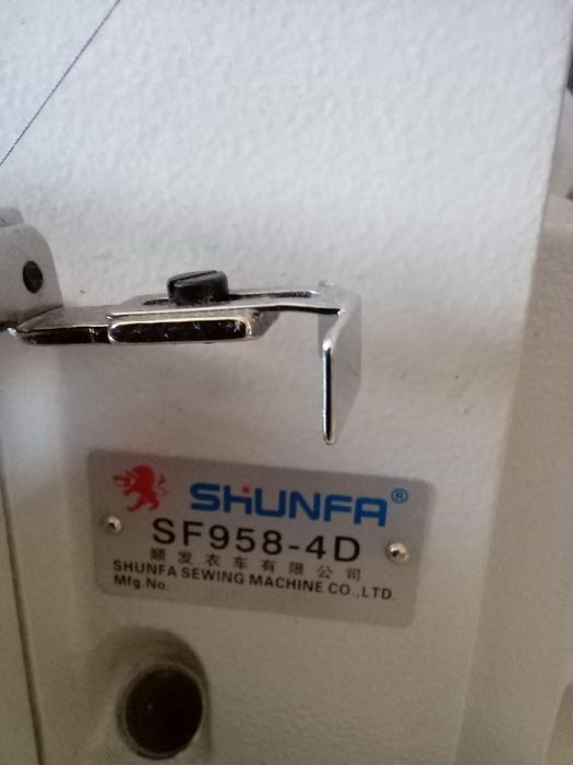 Швейная машинка продам