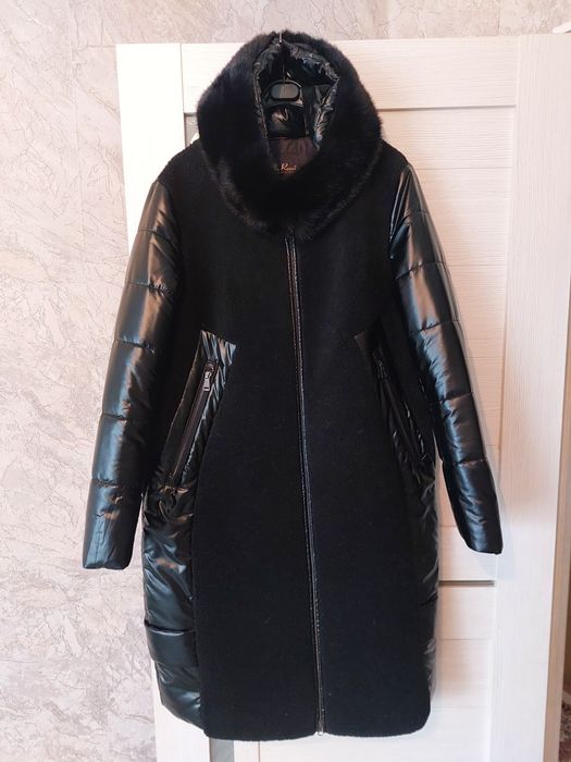 Продам зимнюю куртку