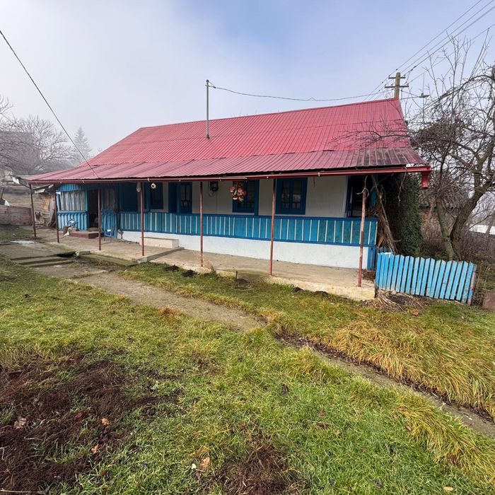 Casa si teren in localitatea Cozmesti, comuna Cozmesti, jud.Vaslui