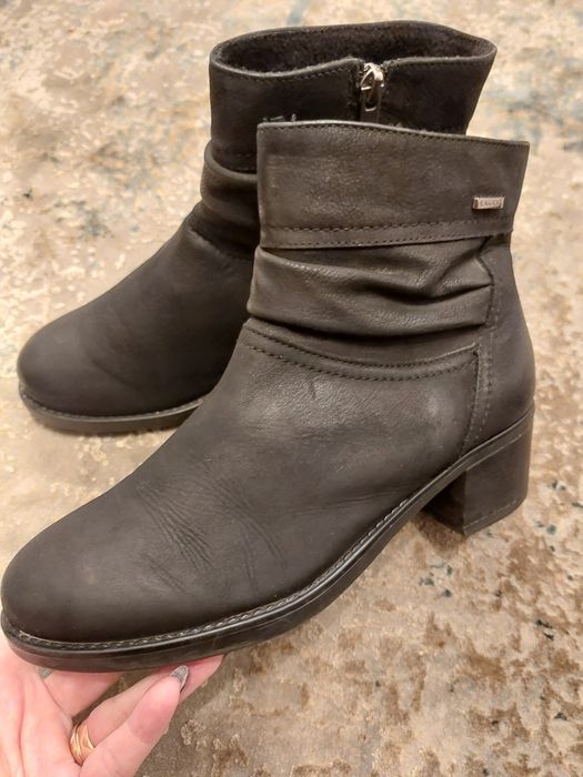 Ghete Lasocki piele naturala mărime 38.