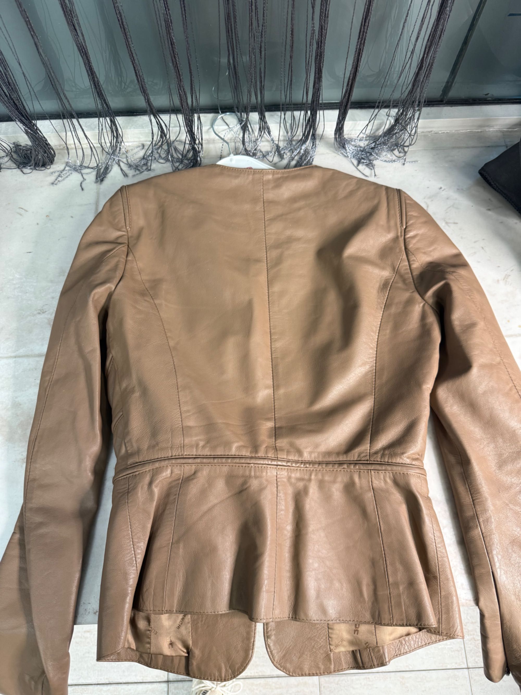 Кожено яке Elisabetta Franchi от естествена кожа