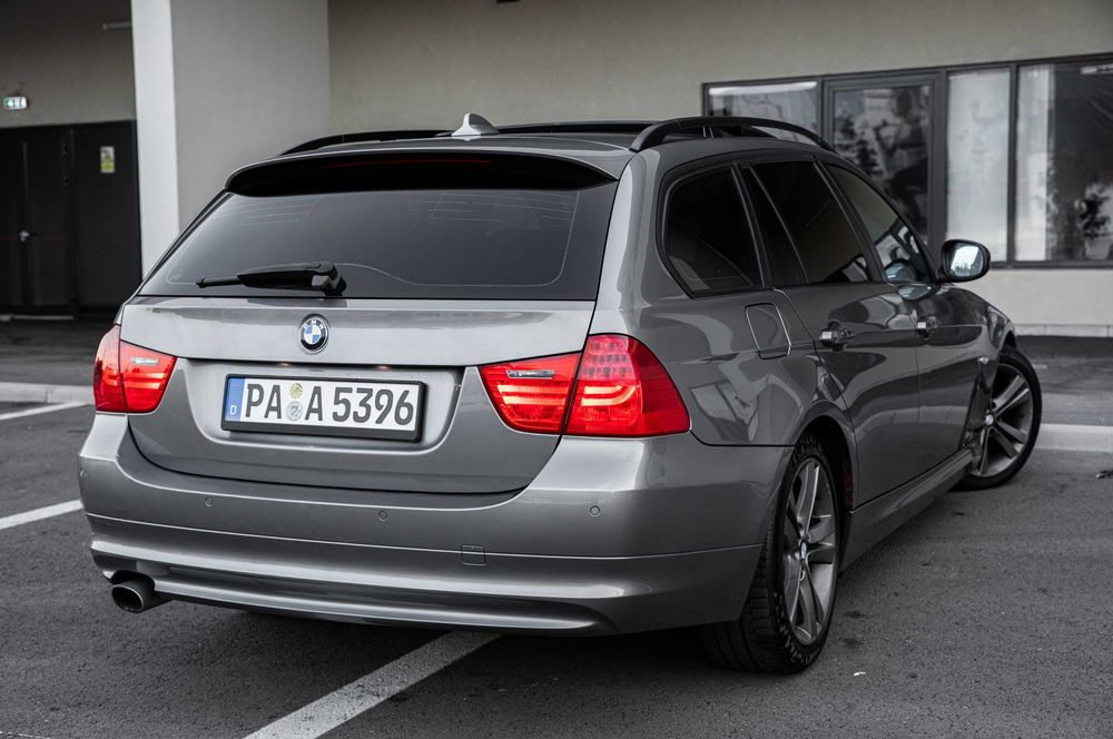 BMW 320D E91 / Automat / Keyless / Panoramic / Euro 5