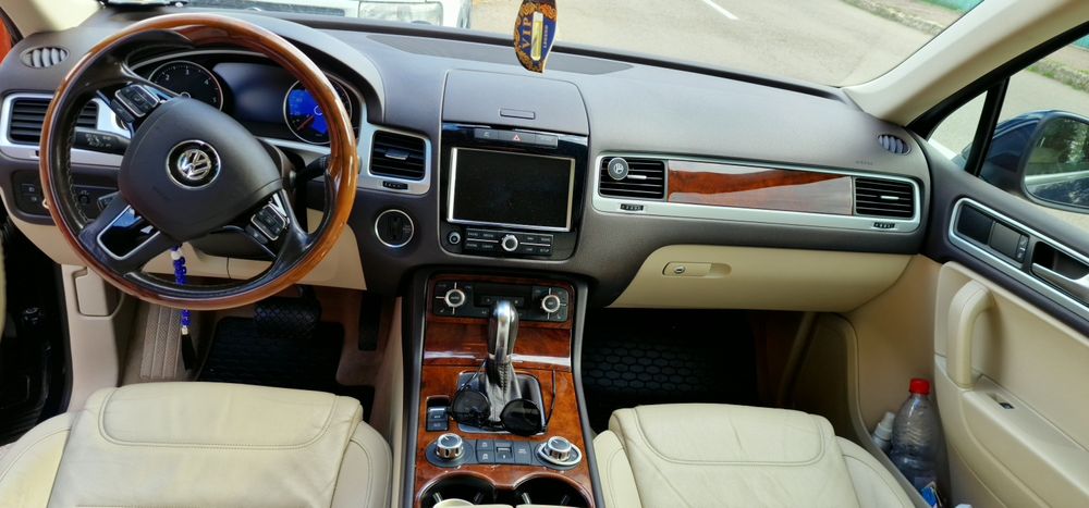 Vand VW TOUAREG 2013