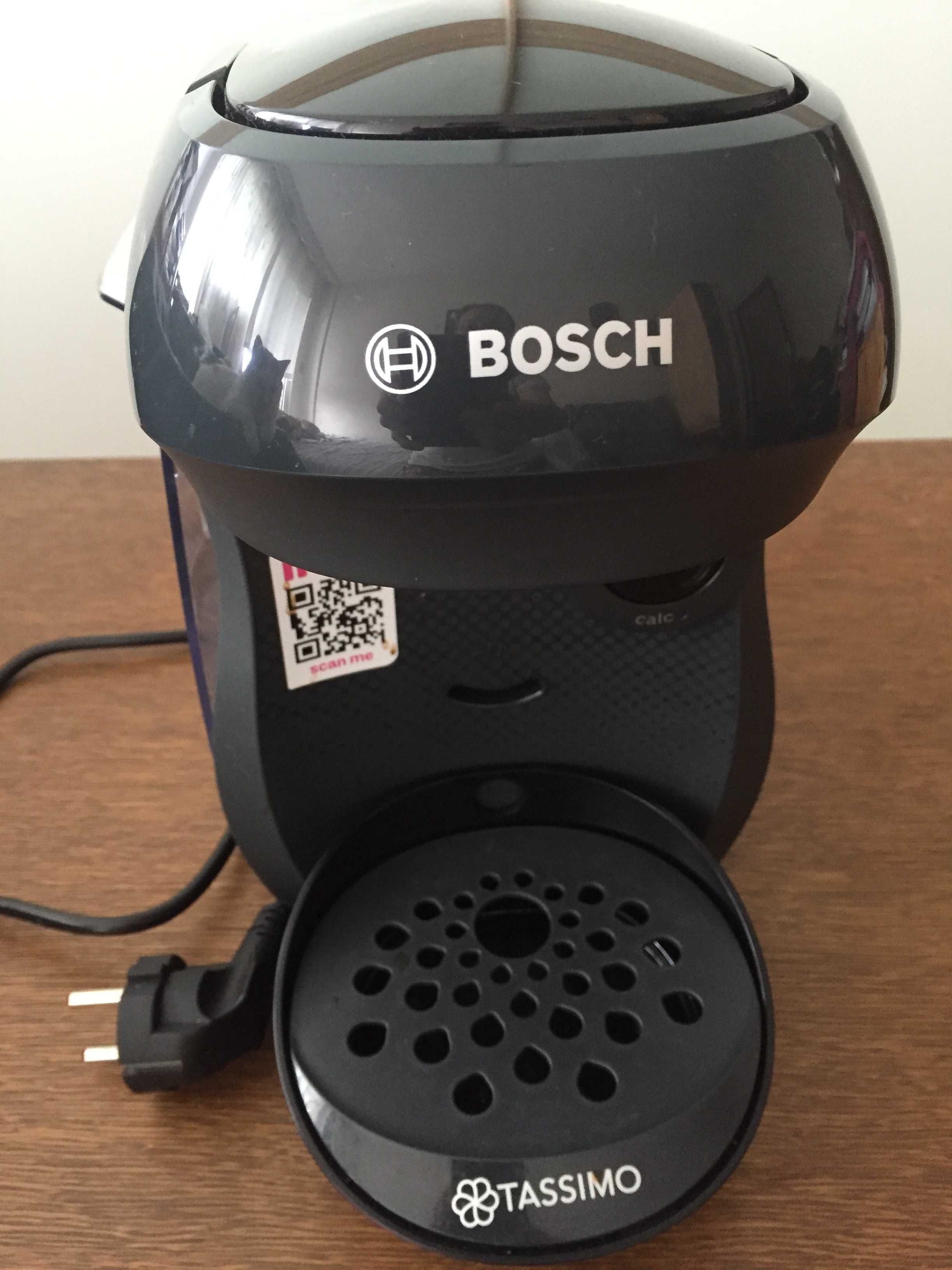 Еспресо машина, BOSCH Tassimo Happy TAS1002, 0.7л, 1400W, компактна