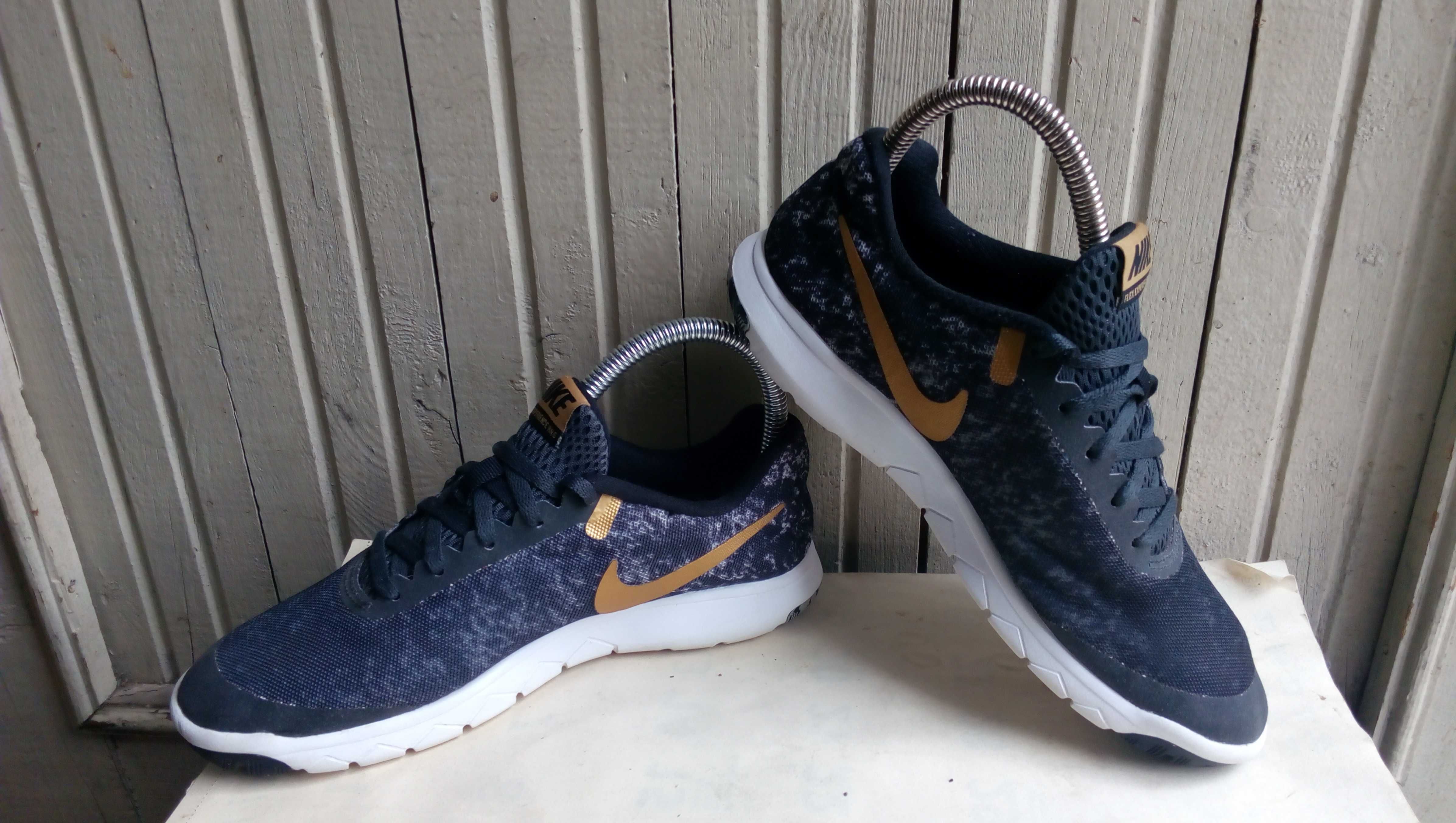 '' Nike Flex Experience RN 6 Premium ''оригинални маратонки 36.5 номер