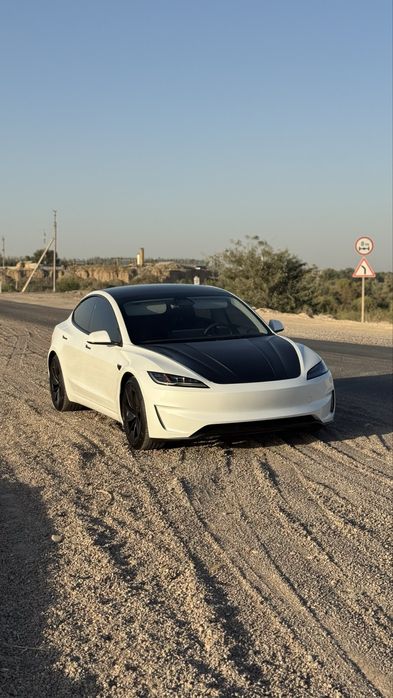 Tesla model 3 performance 2024 sotiladi