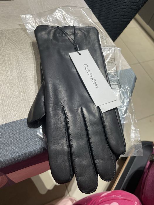 Manusi piele Calvin Klein