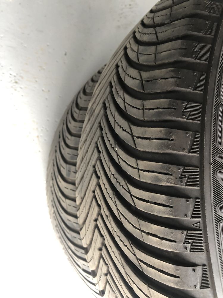 2x Cauciucuri all season 245/45 R19 DOT 20/23