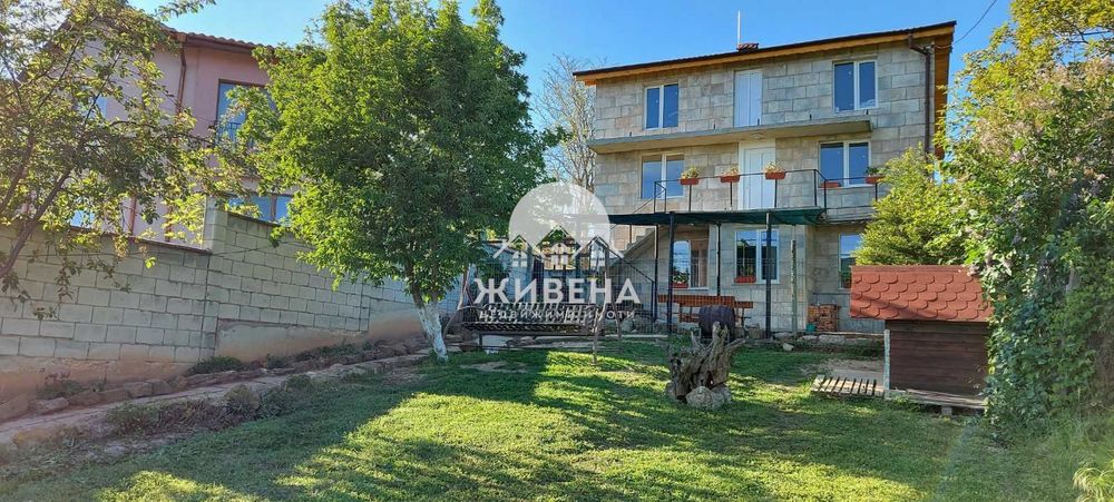 Къща в с.Близнаци, обл. Варна, площ 164 кв.м