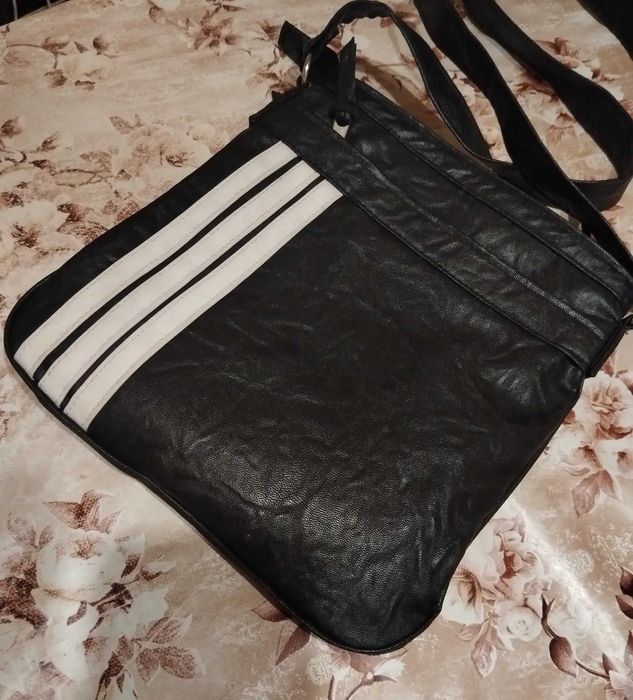 ADIDAS Оригинална Нова Кожена Дамска Чанта