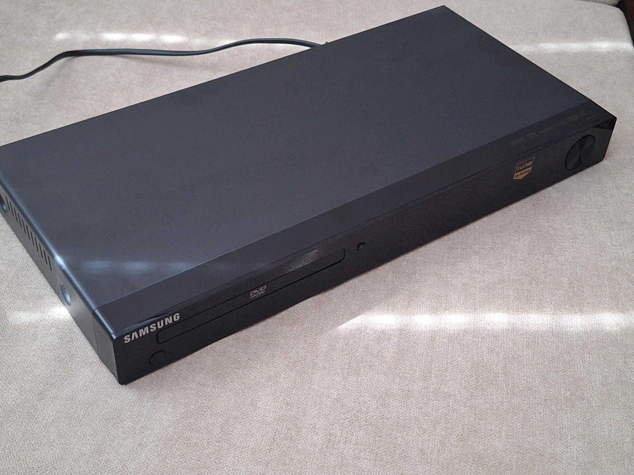 DVD player Samsung-1080P8