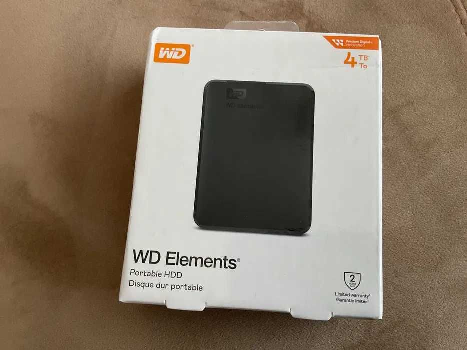 Hard disk extern portabil 4TB WD Elements USB 3.0,negru,sigilat