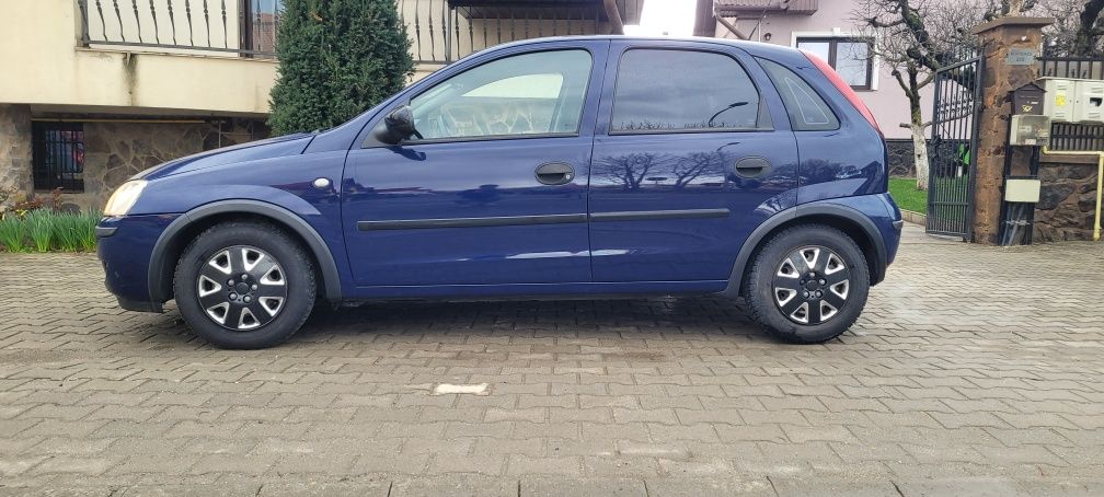 Opel corsa c 1 litru benzina euro 4