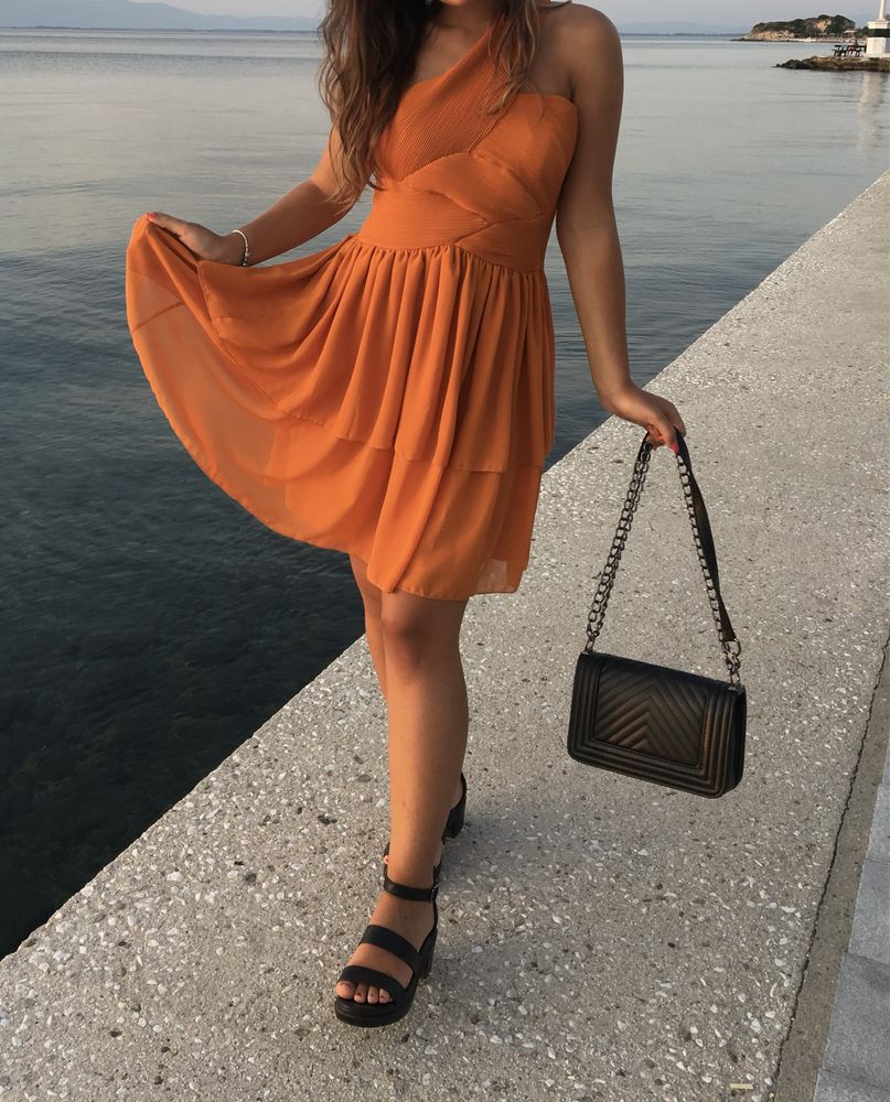 Оранжева рокля H&M