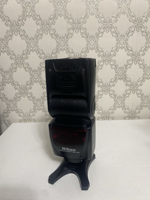 Nikon Speedlight sb-700