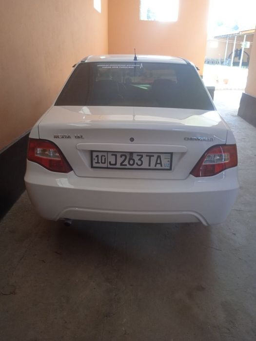 Nexia 2 1.6 super konditsioner variantga beriladi.