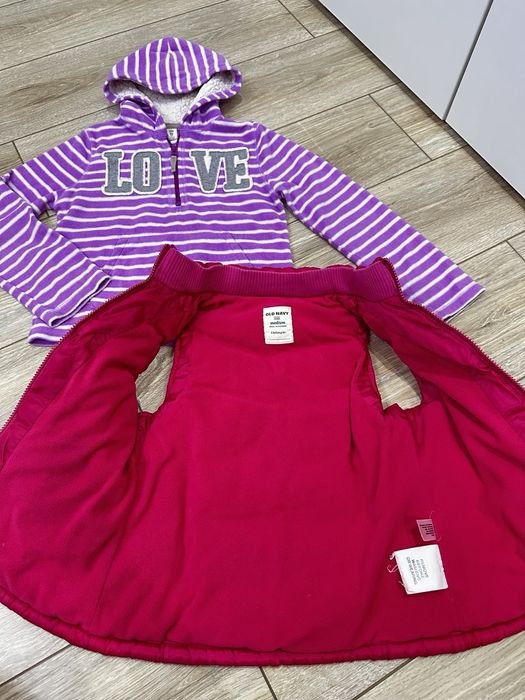 Безрукавка "Old Navi" и свитер из США на 7-8 лет