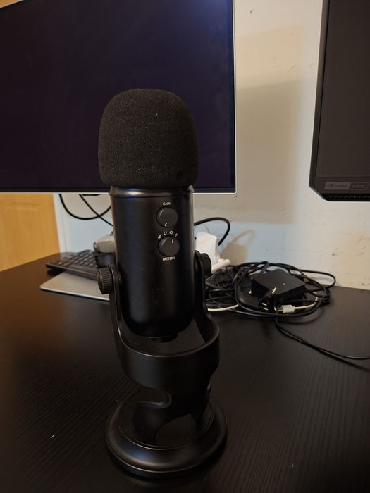 Microfon Blue Yeti ca nou