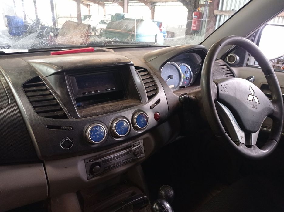 Mitsubishi L 200 2.5DID 136 kd