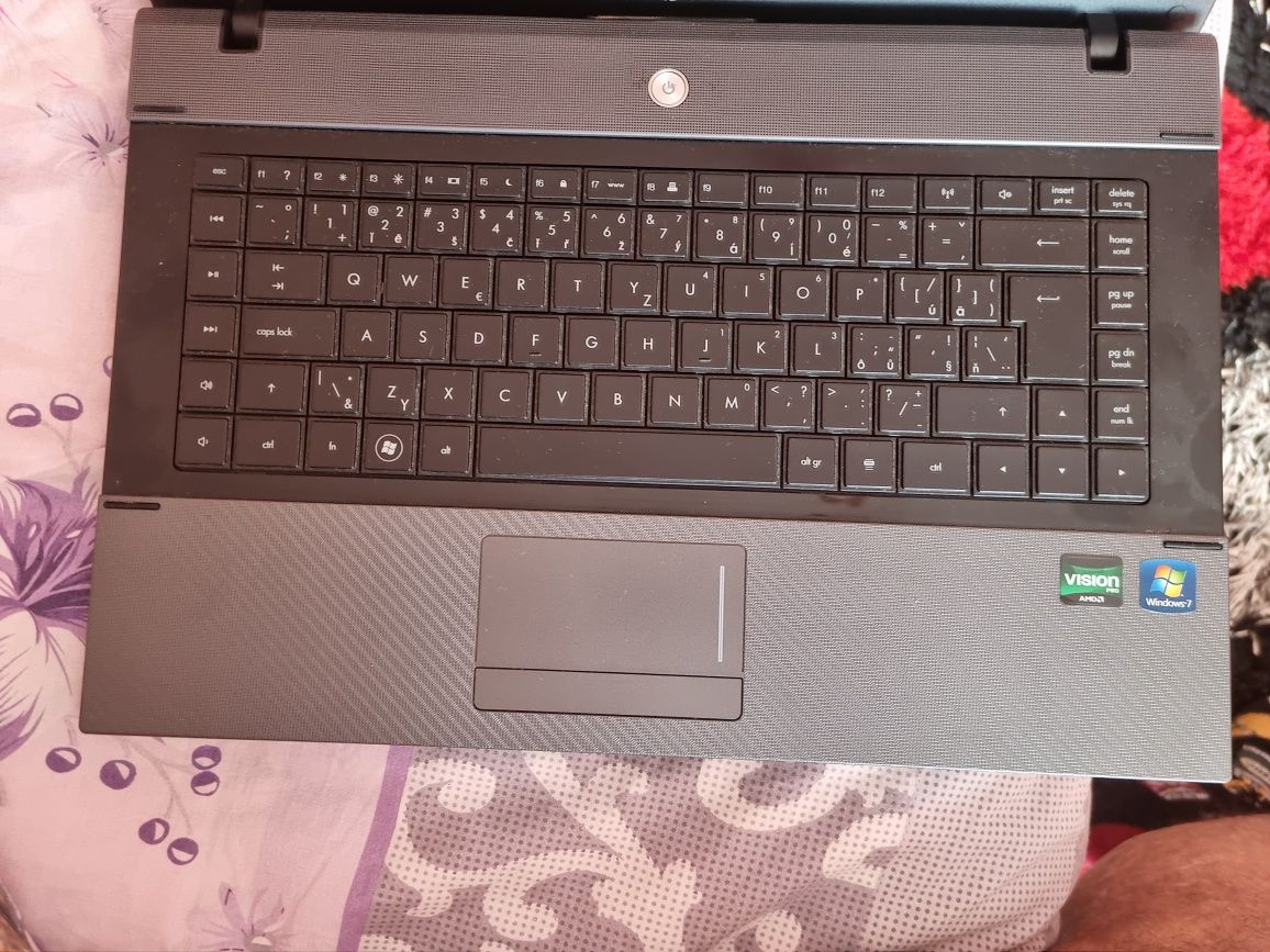 Laptop HP 625 impecabil